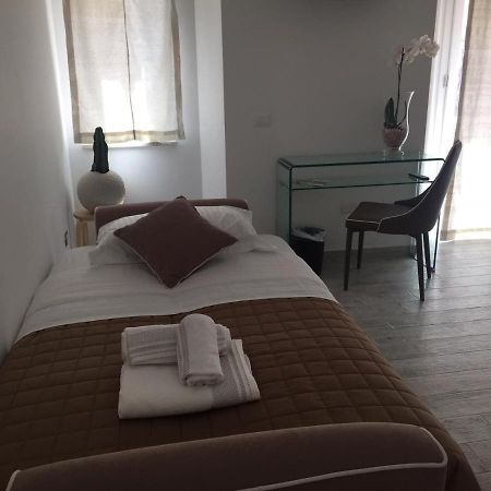 산타 테레사 디 리바 Sikule B&B 외부 사진