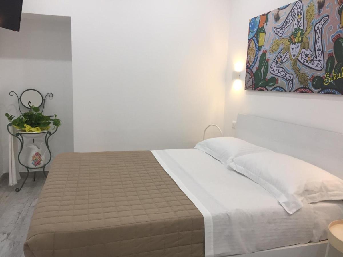산타 테레사 디 리바 Sikule B&B 외부 사진