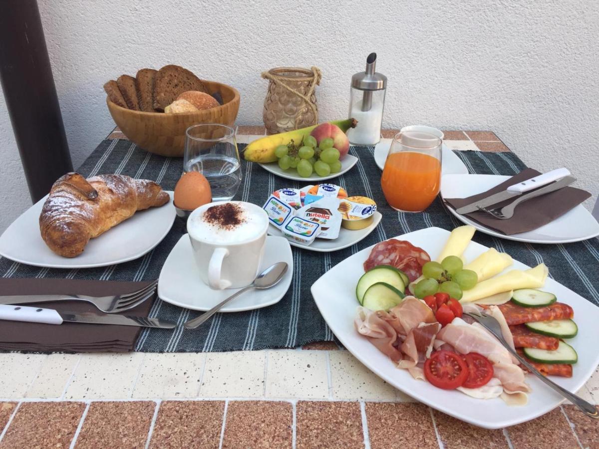 산타 테레사 디 리바 Sikule B&B 외부 사진